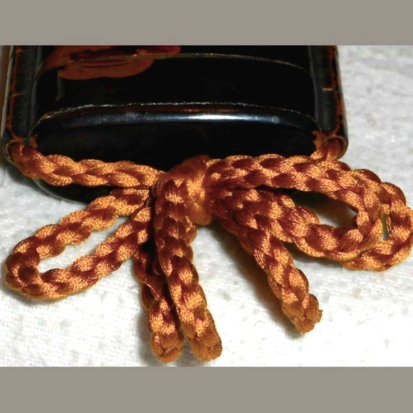 Antique EDO Era Japanese Carved Inro Box Netsuke & ID Value Guide Book RARE Set - Picture 7 of 12